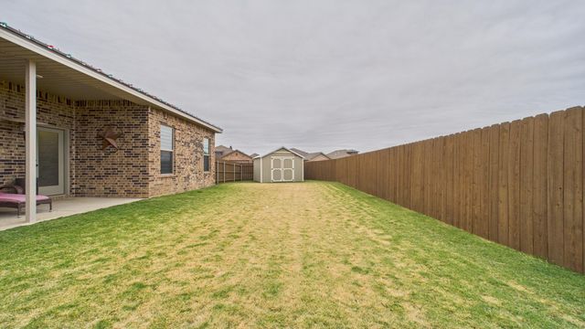 3202 Farmhouse Avenue, Wolfforth, TX 79382