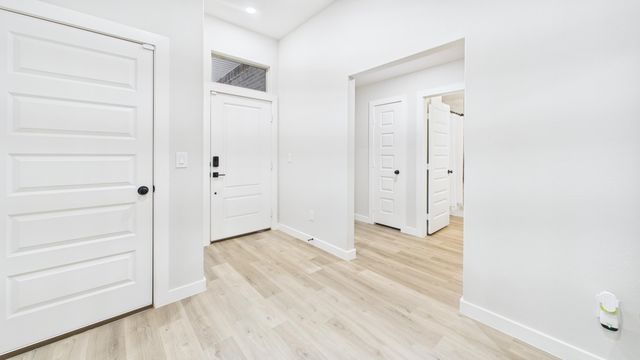 3202 Farmhouse Avenue, Wolfforth, TX 79382