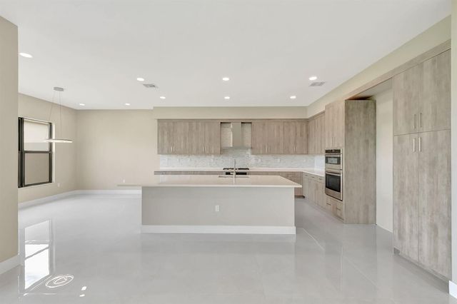 20146 Casa De Campo Lane, Boca Raton, FL 33434