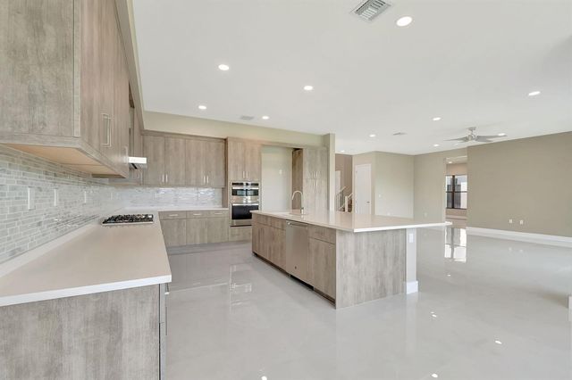 20146 Casa De Campo Lane, Boca Raton, FL 33434