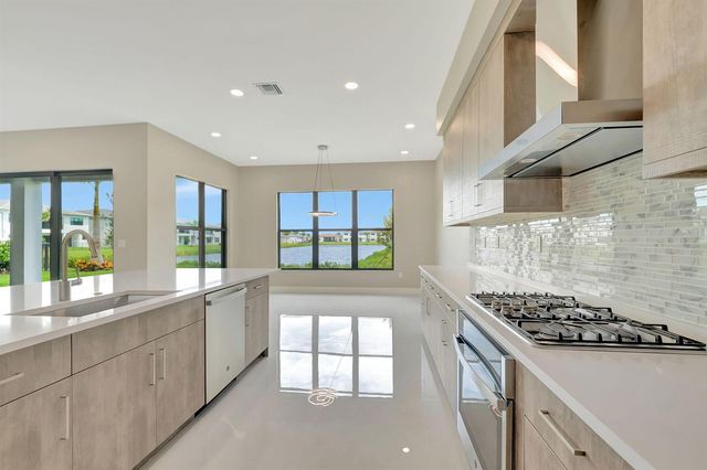 20146 Casa De Campo Lane, Boca Raton, FL 33434