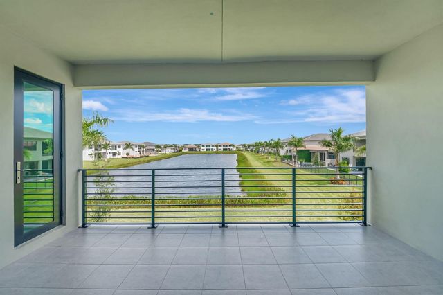 20146 Casa De Campo Lane, Boca Raton, FL 33434