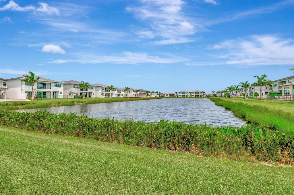 20146 Casa De Campo Lane, Boca Raton, FL 33434