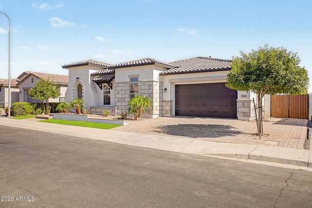 2083 E SCORPIO Place, Chandler, AZ 85249
