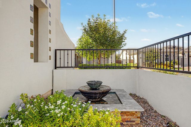 2083 E SCORPIO Place, Chandler, AZ 85249