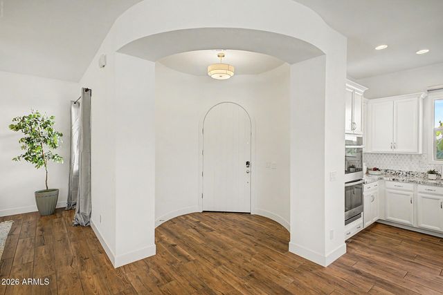 2083 E SCORPIO Place, Chandler, AZ 85249