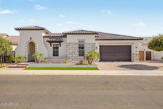 2083 E SCORPIO Place, Chandler, AZ 85249