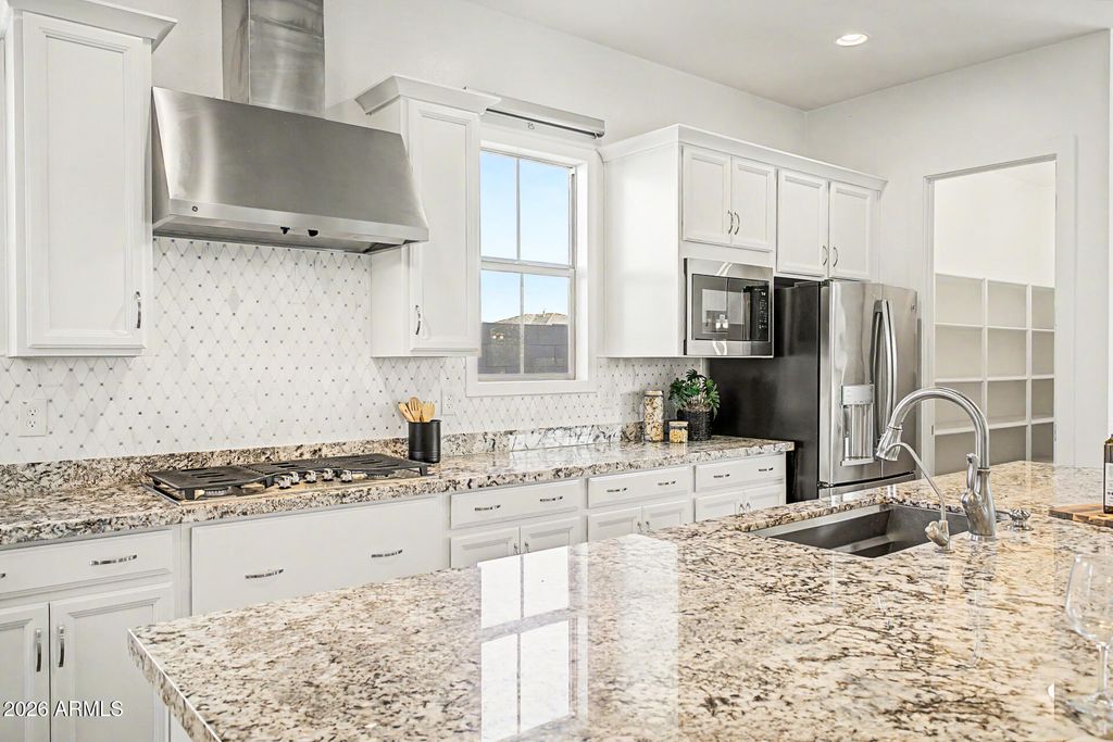 Image 20 of property listing at 2083 E SCORPIO Place, Chandler, AZ 85249