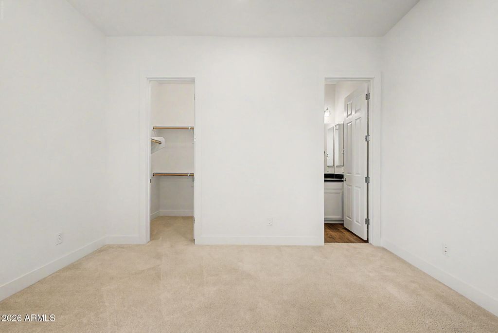 Image 37 of property listing at 2083 E SCORPIO Place, Chandler, AZ 85249