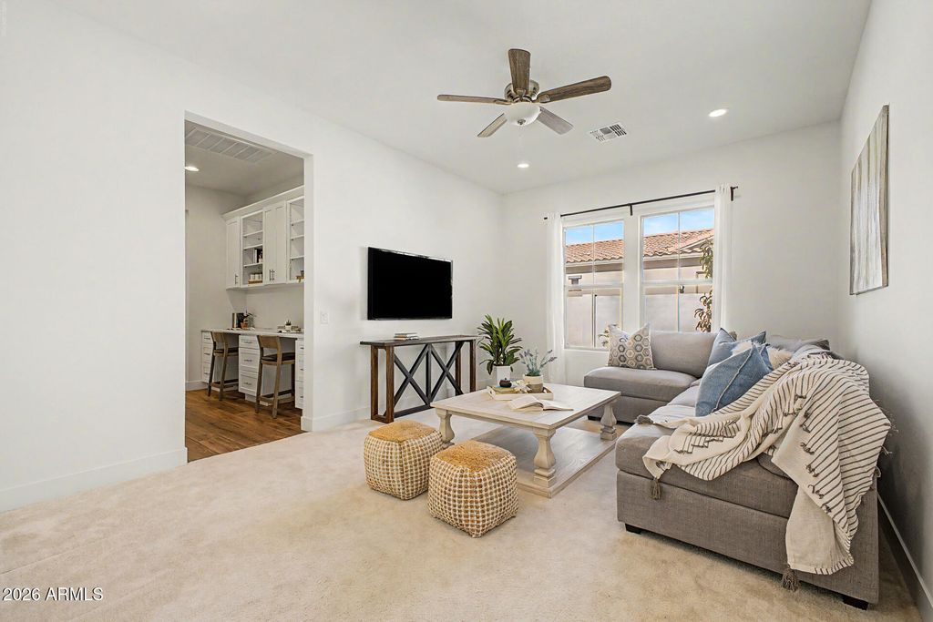 Image 40 of property listing at 2083 E SCORPIO Place, Chandler, AZ 85249