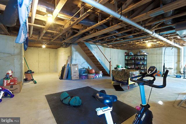 10 SABRINA ST, Wernersville, PA 19565