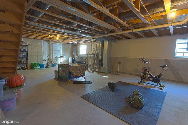 10 SABRINA ST, Wernersville, PA 19565