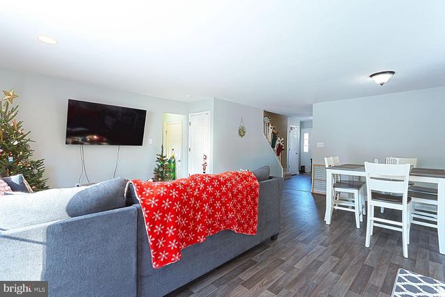 10 SABRINA ST, Wernersville, PA 19565