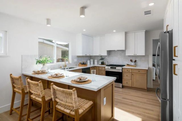 2728 Russmar Dr, San Diego, CA 92123