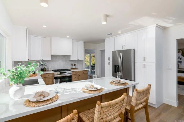 2728 Russmar Dr, San Diego, CA 92123