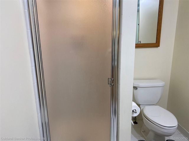 885 N Old Woodward Avenue 15, Birmingham, MI 48009