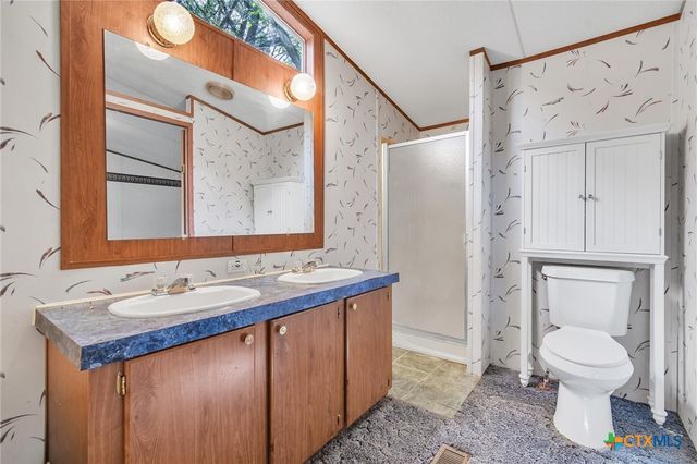 1400 Valley View Road, Wimberley, TX 78676