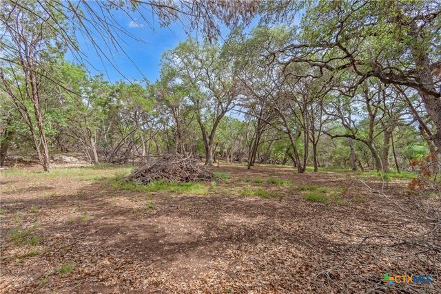 1400 Valley View Road, Wimberley, TX 78676
