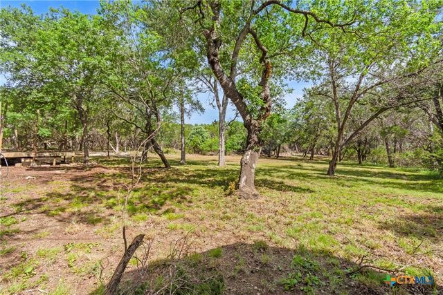 1400 Valley View Road, Wimberley, TX 78676