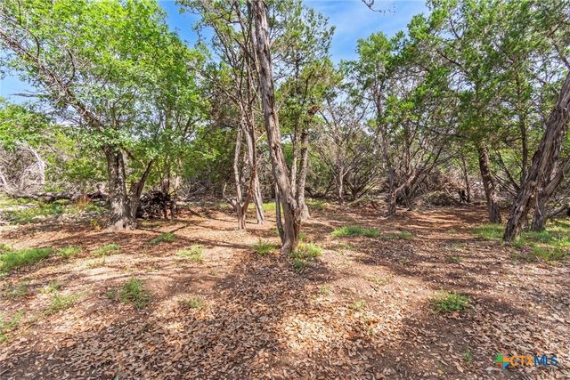1400 Valley View Road, Wimberley, TX 78676