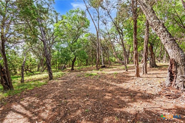 1400 Valley View Road, Wimberley, TX 78676