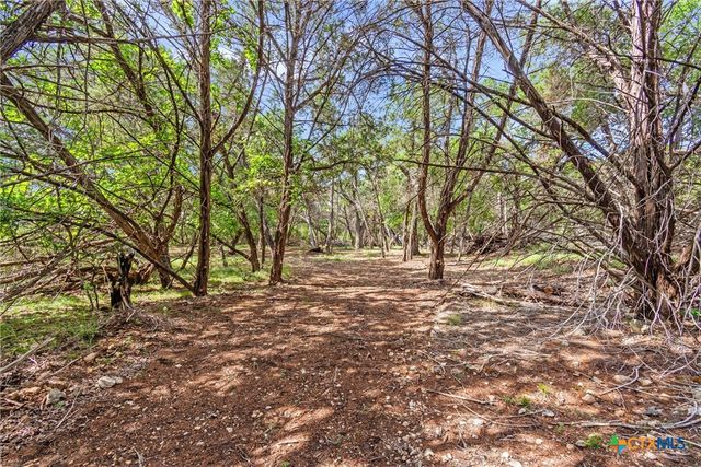 1400 Valley View Road, Wimberley, TX 78676