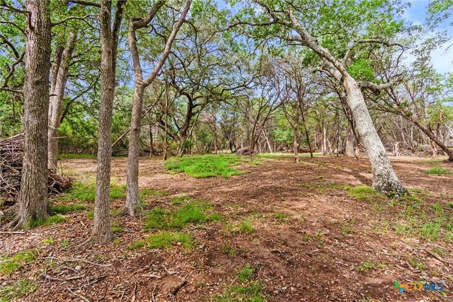 1400 Valley View Road, Wimberley, TX 78676