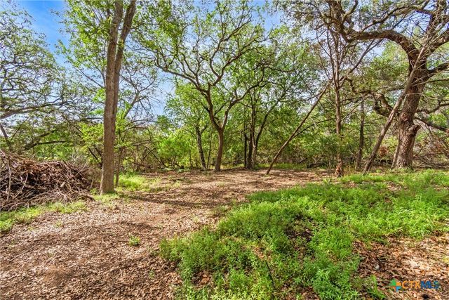 1400 Valley View Road, Wimberley, TX 78676