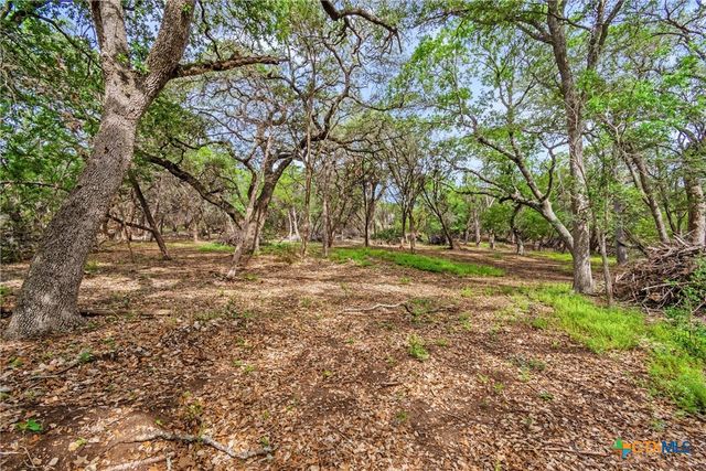 1400 Valley View Road, Wimberley, TX 78676