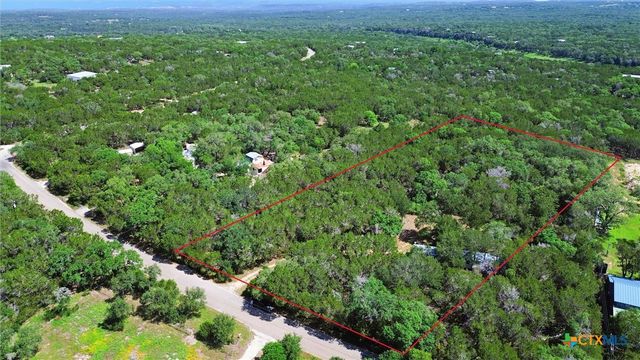 1400 Valley View Road, Wimberley, TX 78676