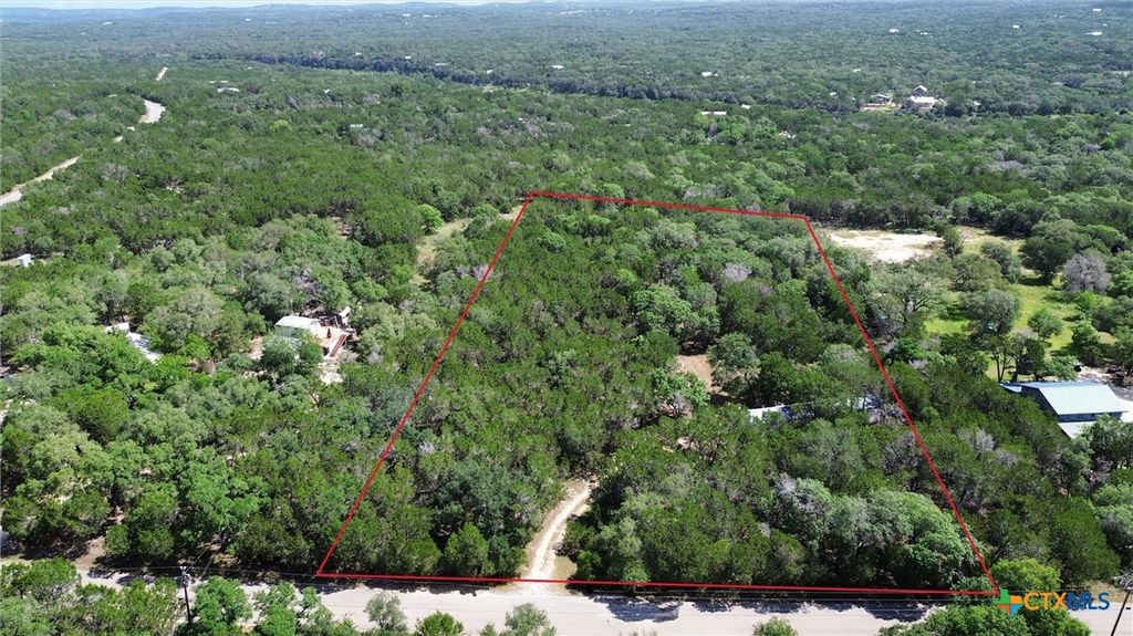1400 Valley View Road, Wimberley, TX 78676