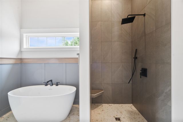 8090 W Pq Avenue, Kalamazoo, MI 49009