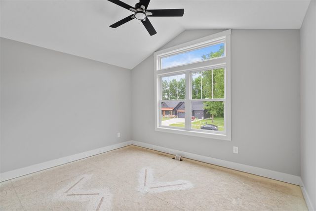 8090 W Pq Avenue, Kalamazoo, MI 49009