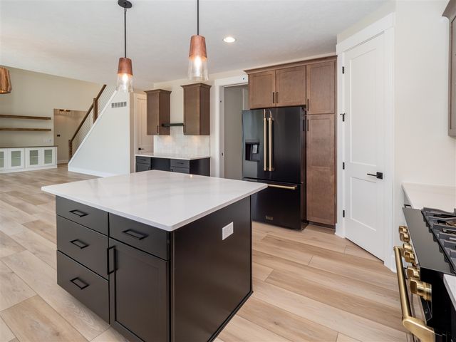 8090 W Pq Avenue, Kalamazoo, MI 49009