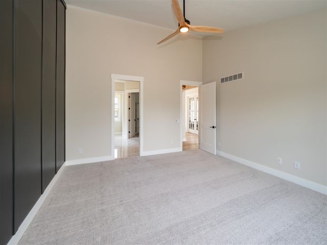 8090 W Pq Avenue, Kalamazoo, MI 49009