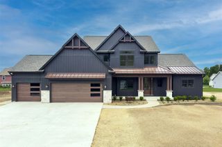 8090 W Pq Avenue, Kalamazoo, MI 49009