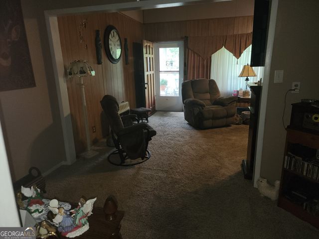 366 E Pine Lake Drive, West Point, GA 31833