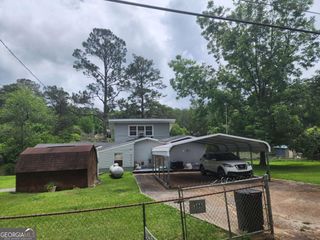 366 E Pine Lake Drive, West Point, GA 31833