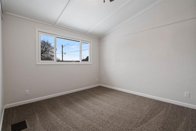 5301 E 4th Street, Superior, WI 54880