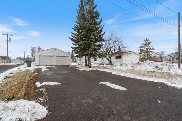 5301 E 4th Street, Superior, WI 54880