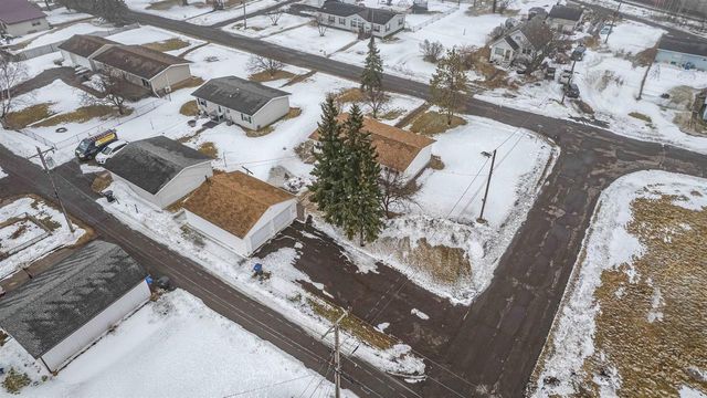 5301 E 4th Street, Superior, WI 54880