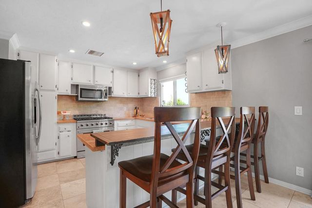 10336 Don Pico Ct, Spring Valley, CA 91978