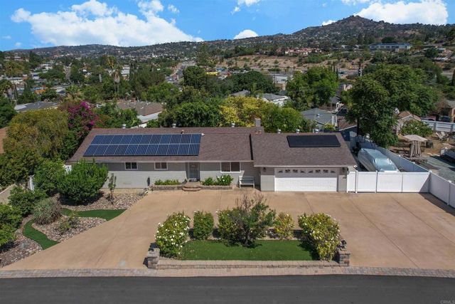 10336 Don Pico Ct, Spring Valley, CA 91978