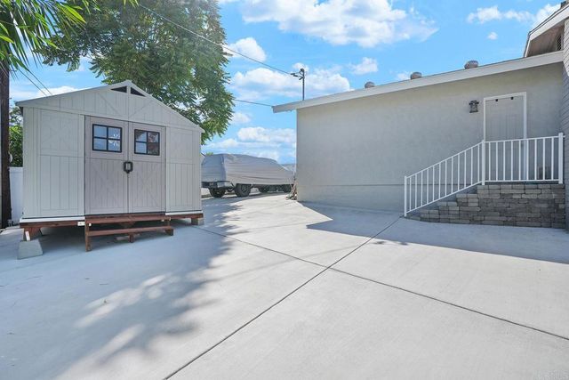 10336 Don Pico Ct, Spring Valley, CA 91978