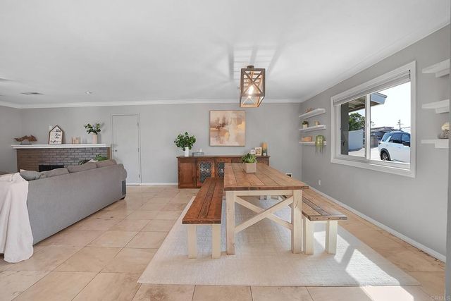 10336 Don Pico Ct, Spring Valley, CA 91978