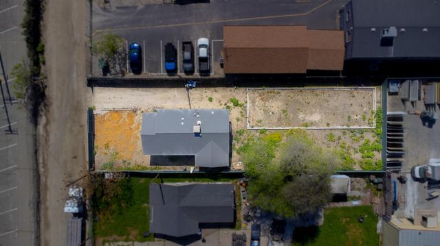 613 Beard Ave, Modesto, CA 95354