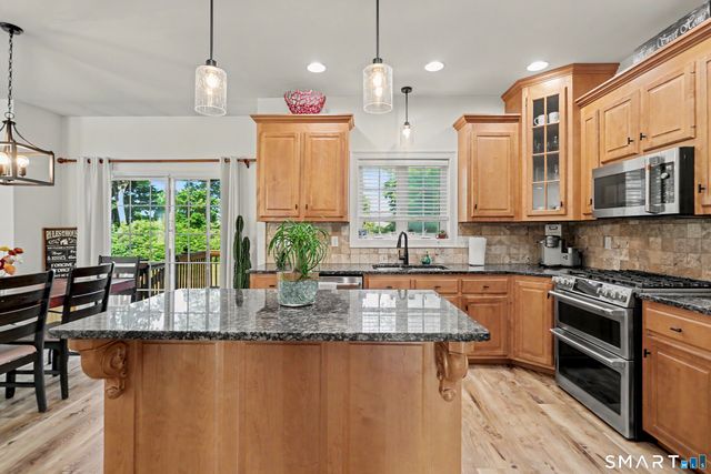 156 Soundview Avenue, Shelton, CT 06484