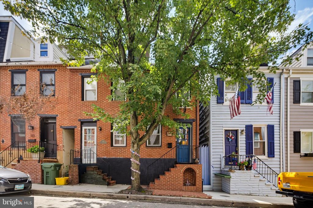 109 E GITTINGS ST, Baltimore, MD 21230