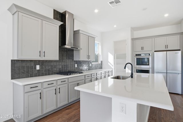 10231 S 20th Lane, Phoenix, AZ 85041