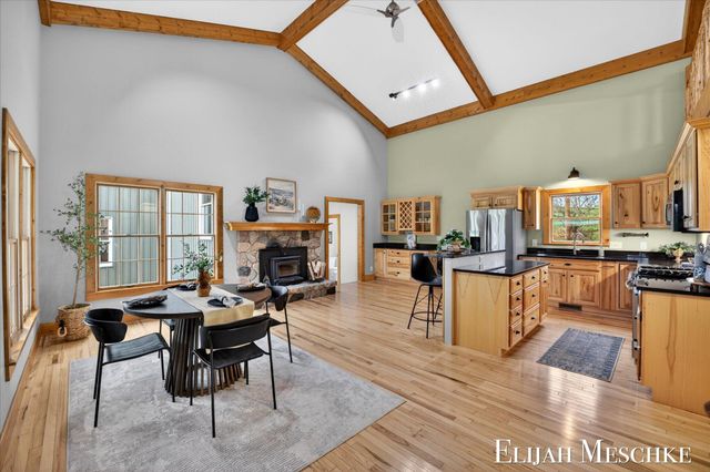 8977 2 Mile Road Ne, Ada Twp, MI 49301